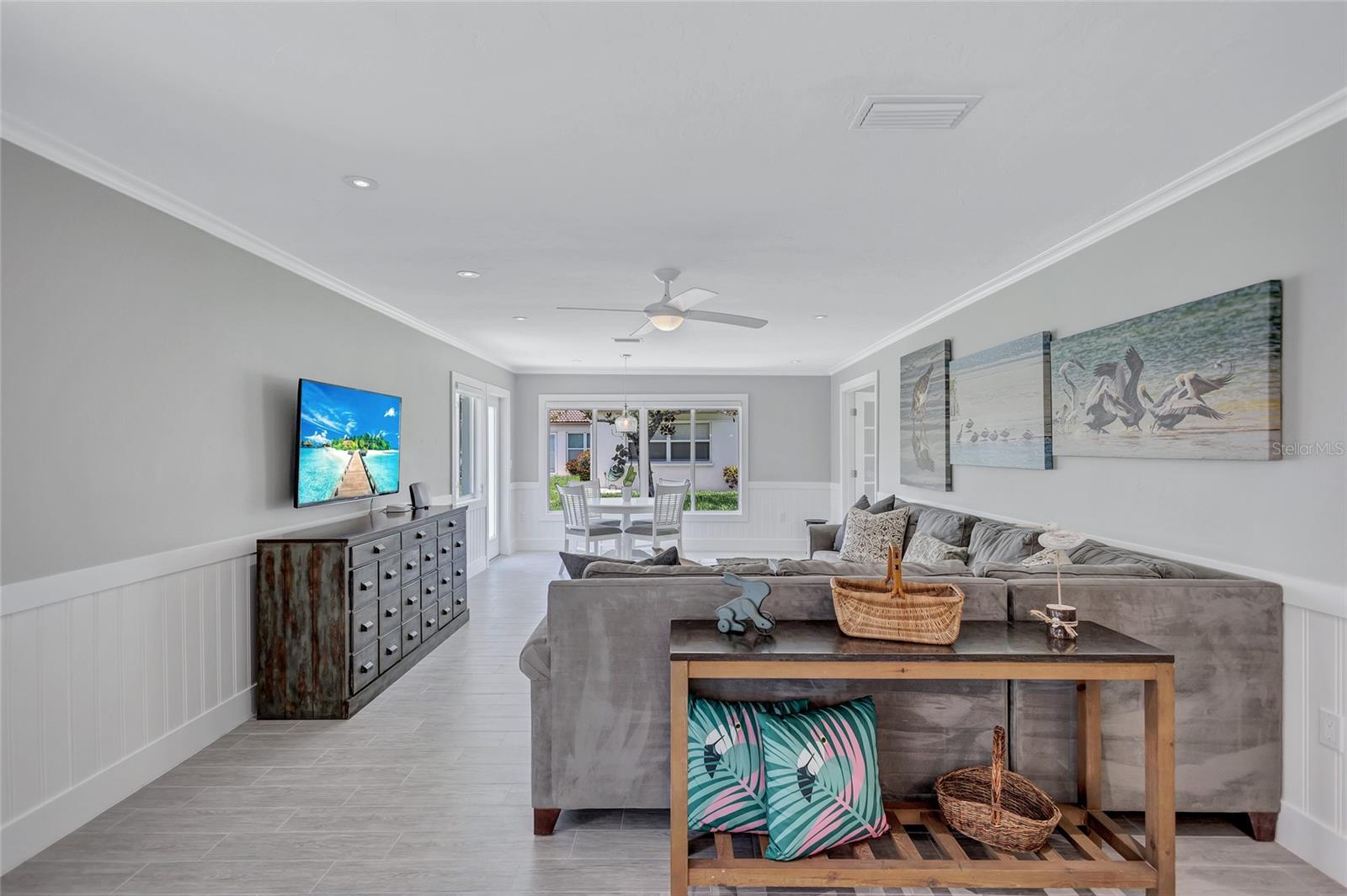 139 VISTA HERMOSA CIRCLE