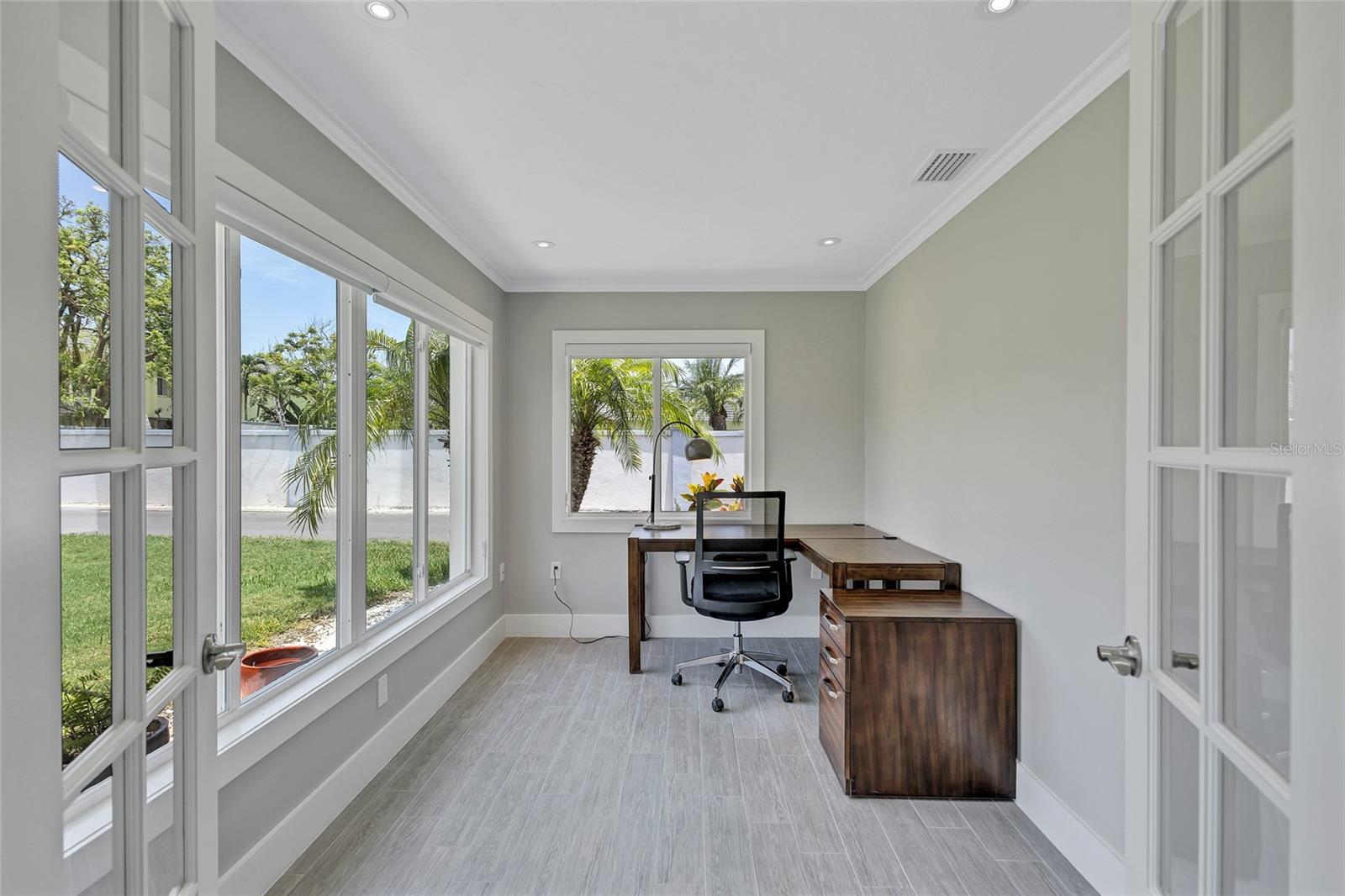 139 VISTA HERMOSA CIRCLE