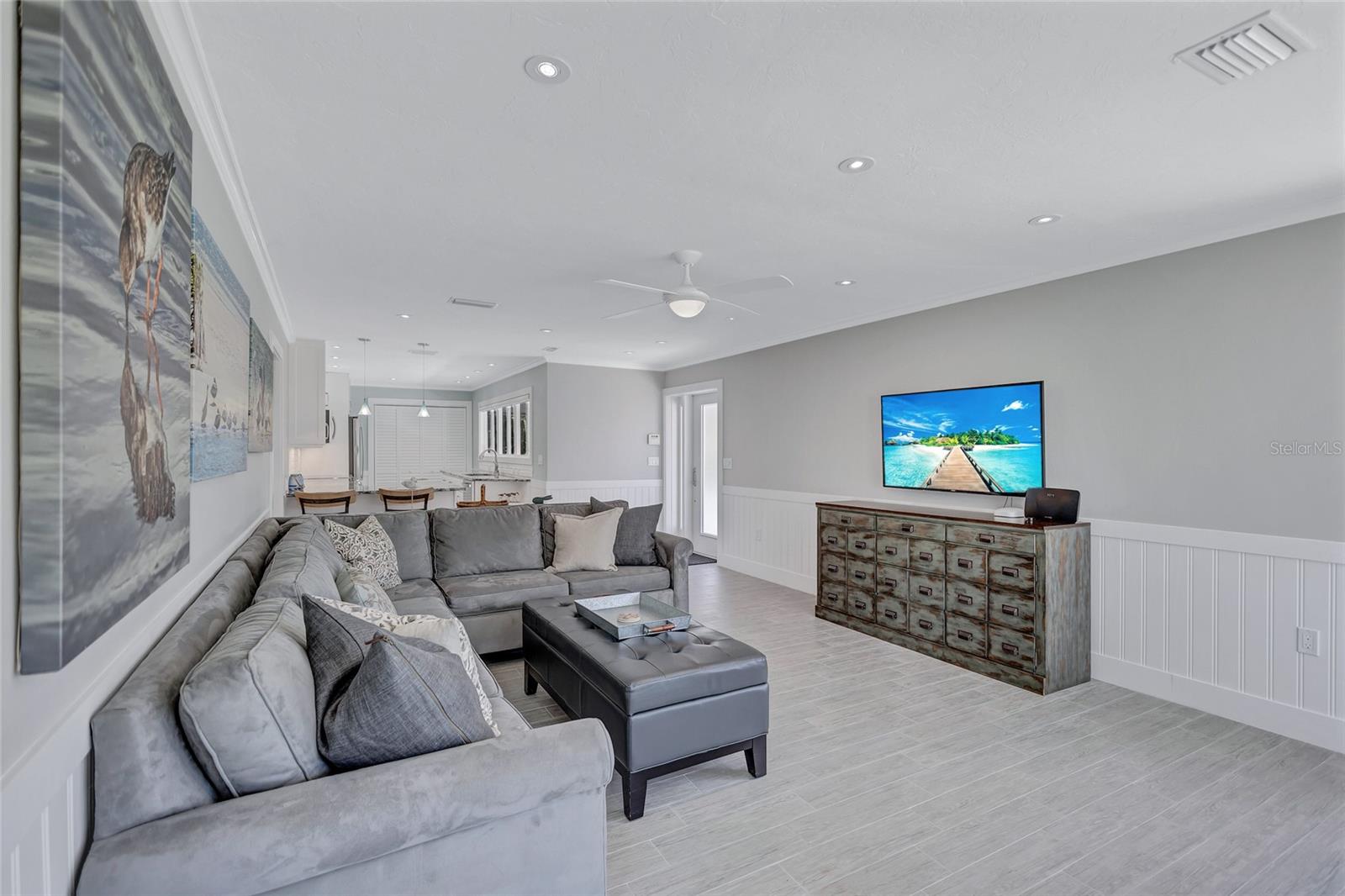 139 VISTA HERMOSA CIRCLE