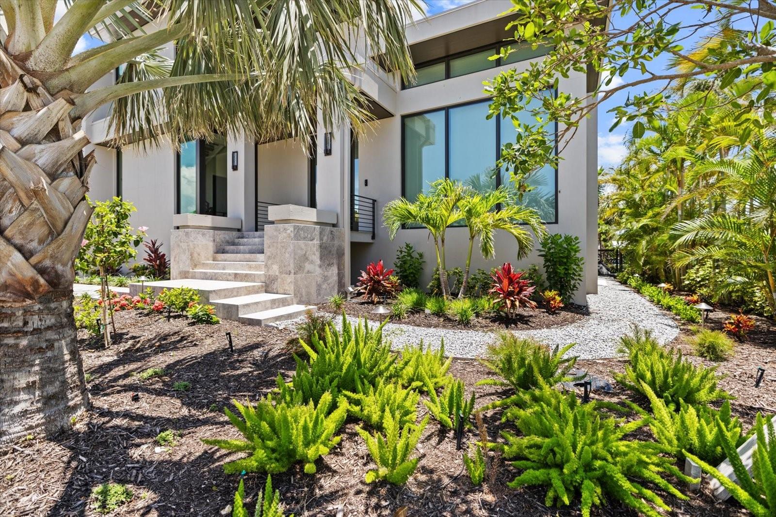 590 DE NARVAEZ DR