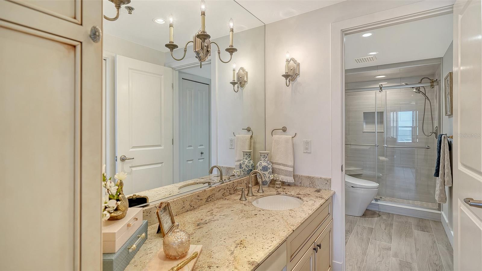 5740 MIDNIGHT PASS RD #405