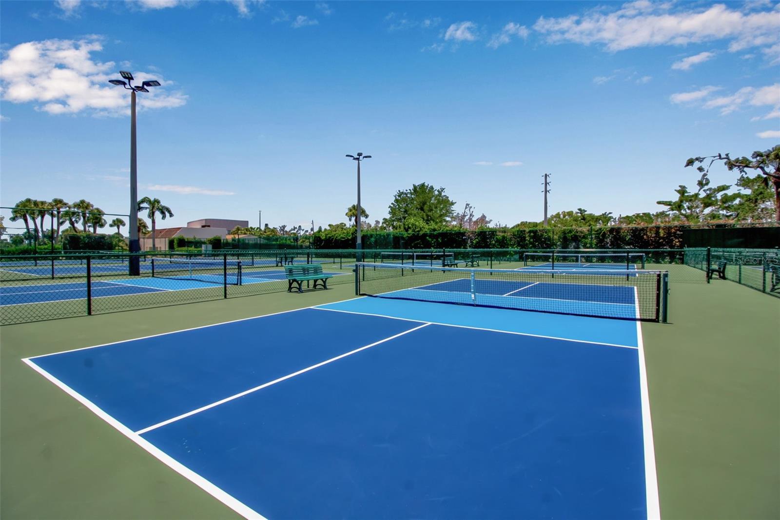 5740 MIDNIGHT PASS RD #405