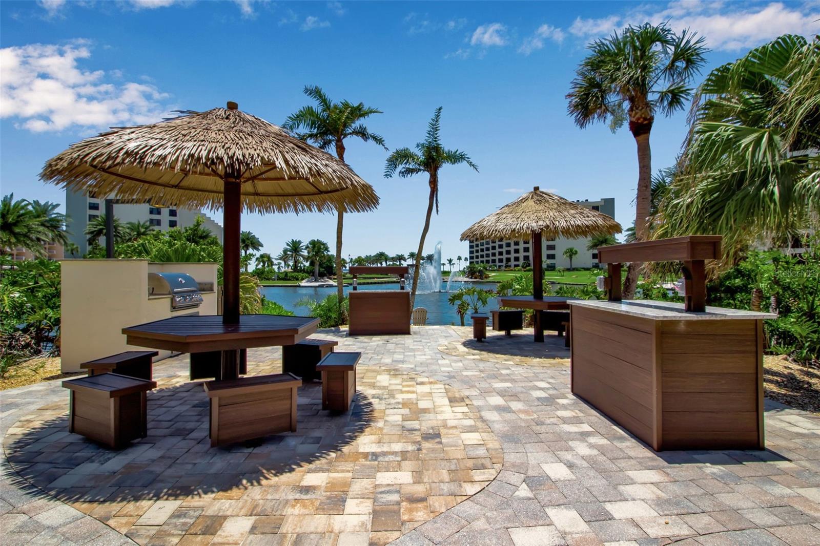 5740 MIDNIGHT PASS RD #405