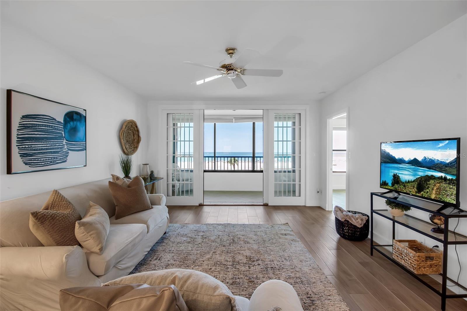 5740 MIDNIGHT PASS RD #405