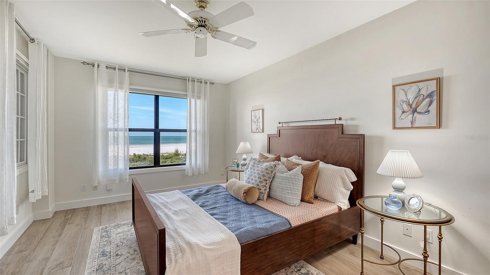 5740 MIDNIGHT PASS RD #405