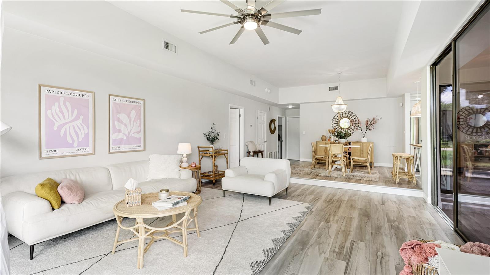 2383 LAKESIDE MEWS #D3