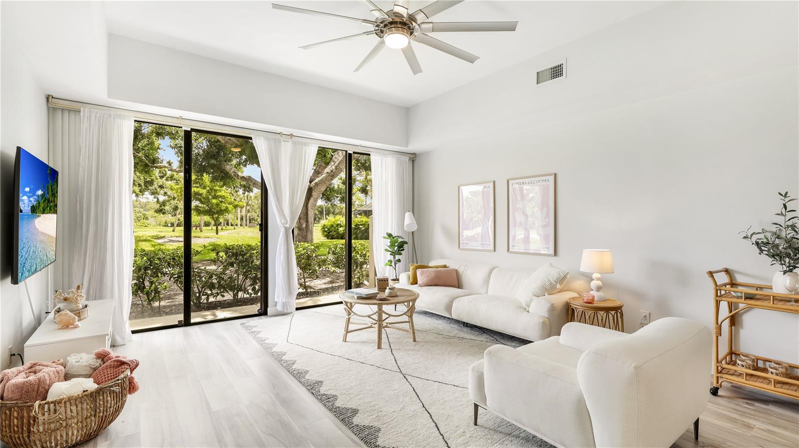 2383 LAKESIDE MEWS #D3