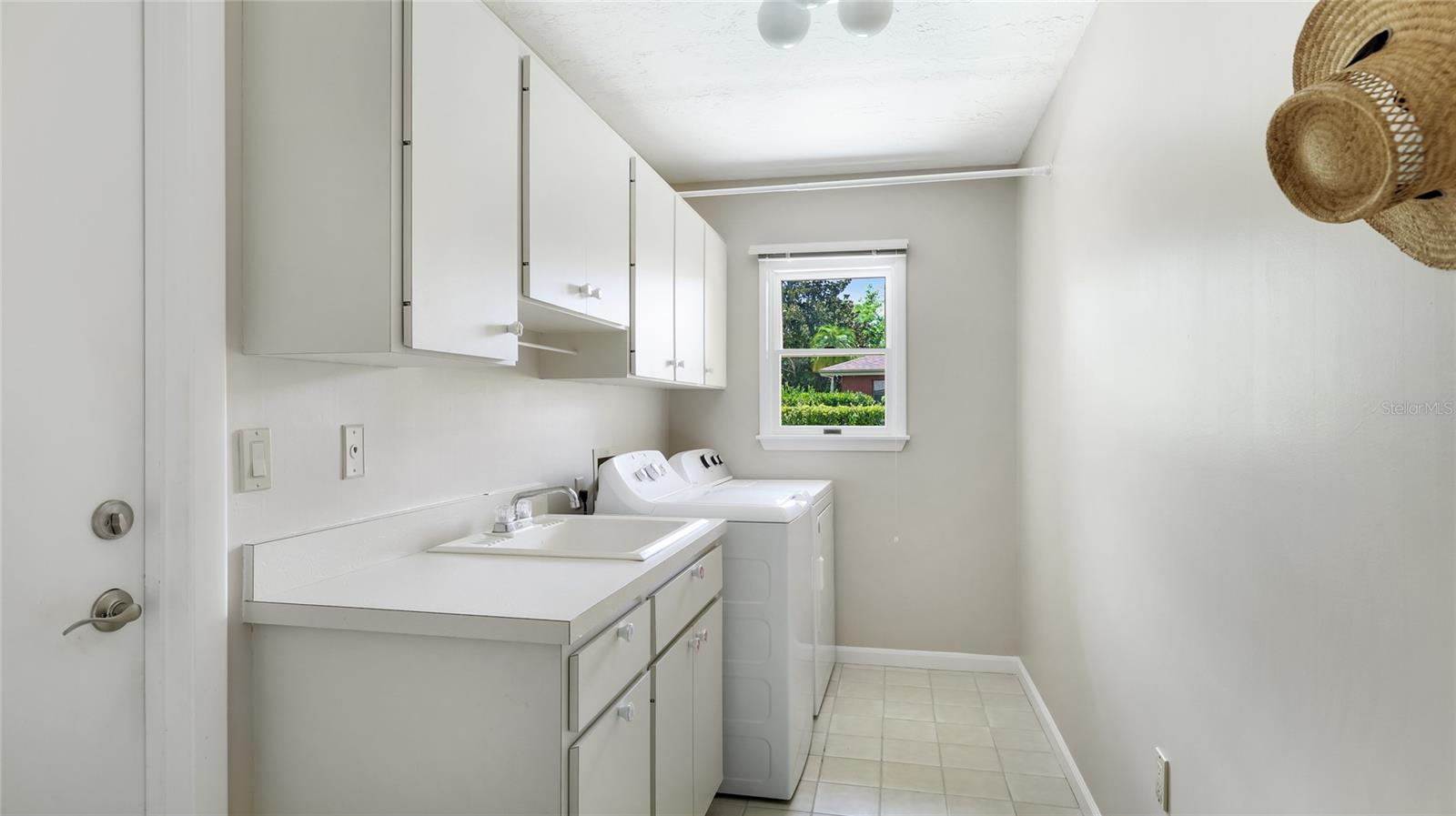 7404 WEEPING WILLOW BLVD