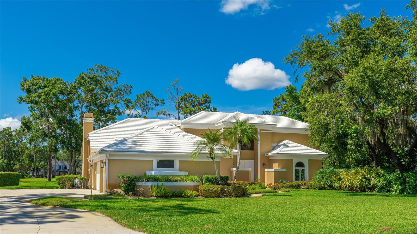 7404 WEEPING WILLOW BLVD