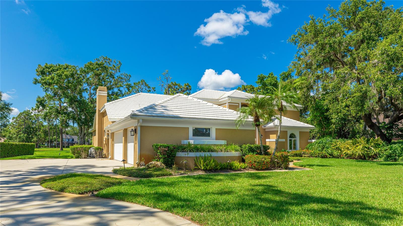 7404 WEEPING WILLOW BLVD