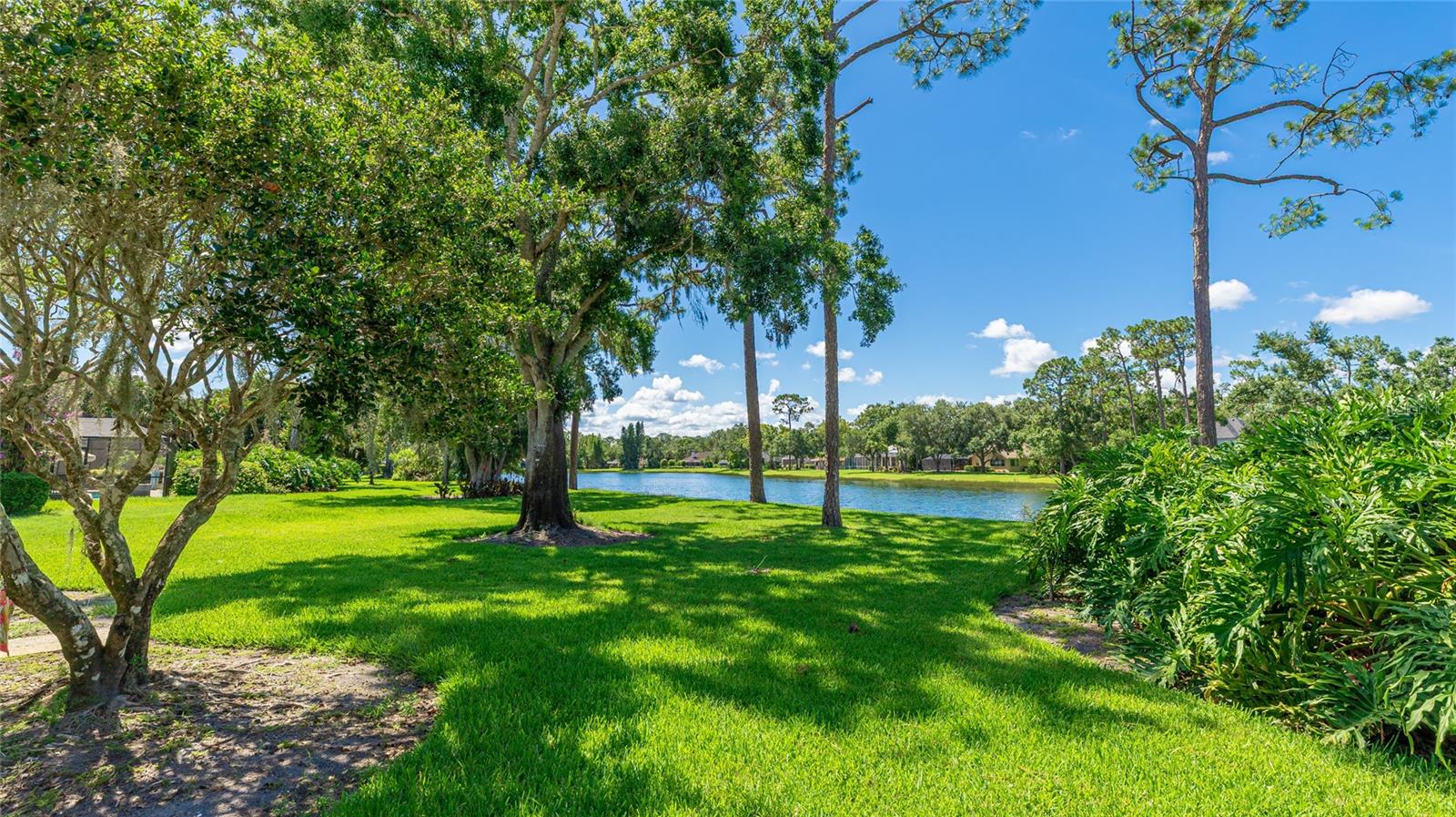 7404 WEEPING WILLOW BLVD