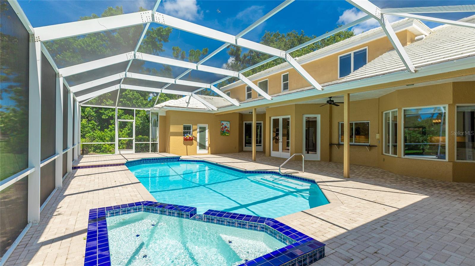 7404 WEEPING WILLOW BLVD