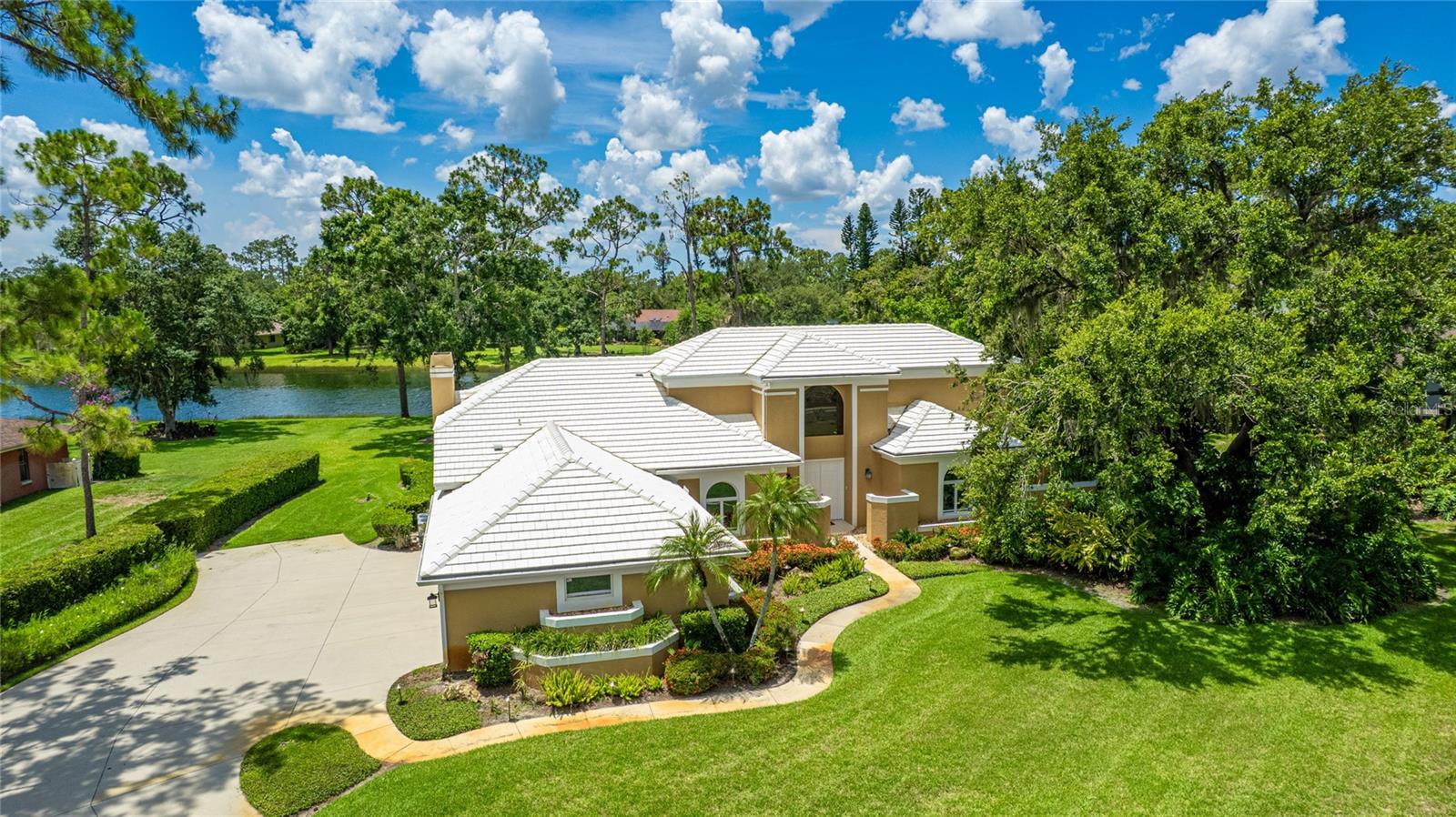 7404 WEEPING WILLOW BLVD