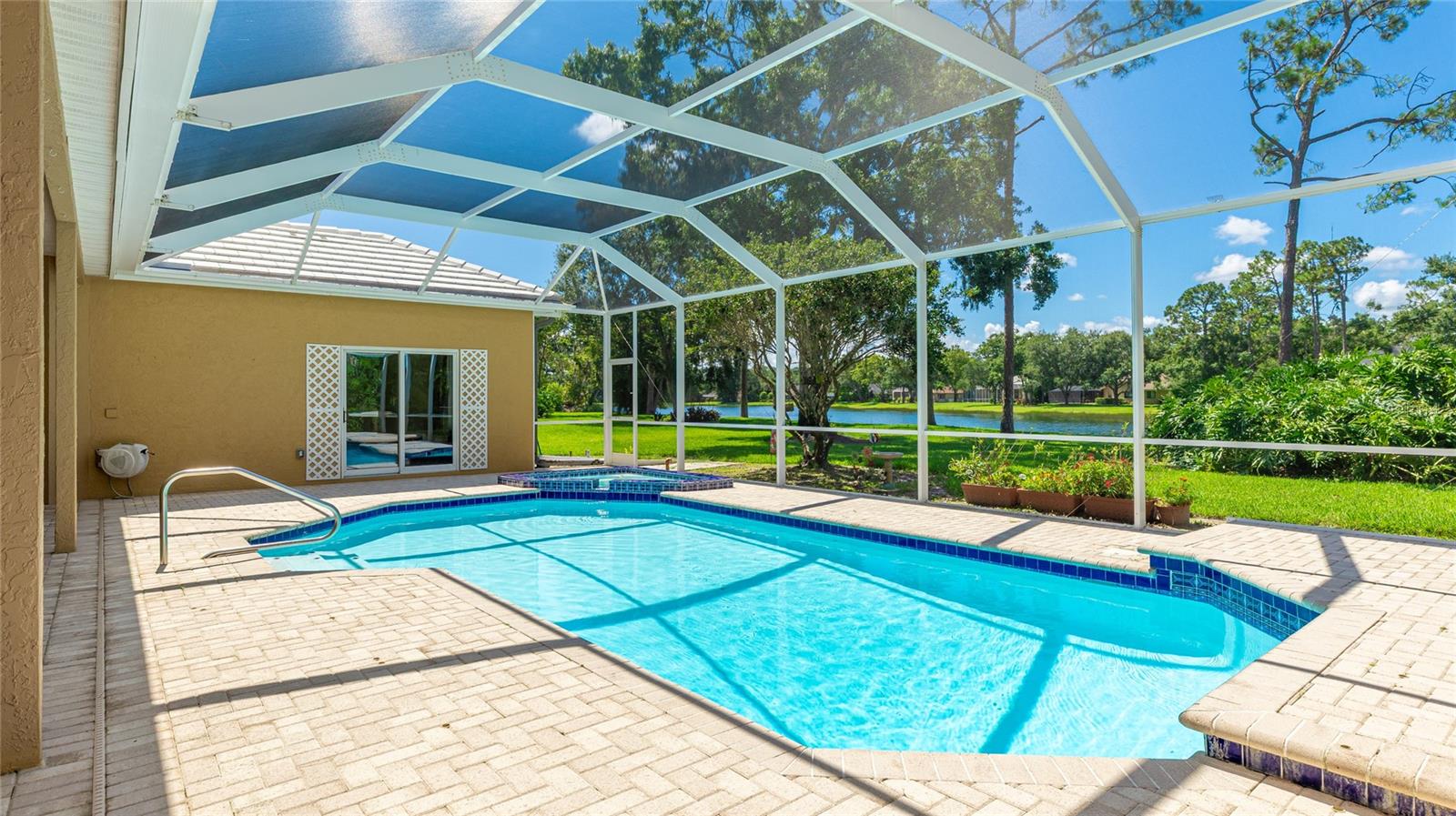 7404 WEEPING WILLOW BLVD