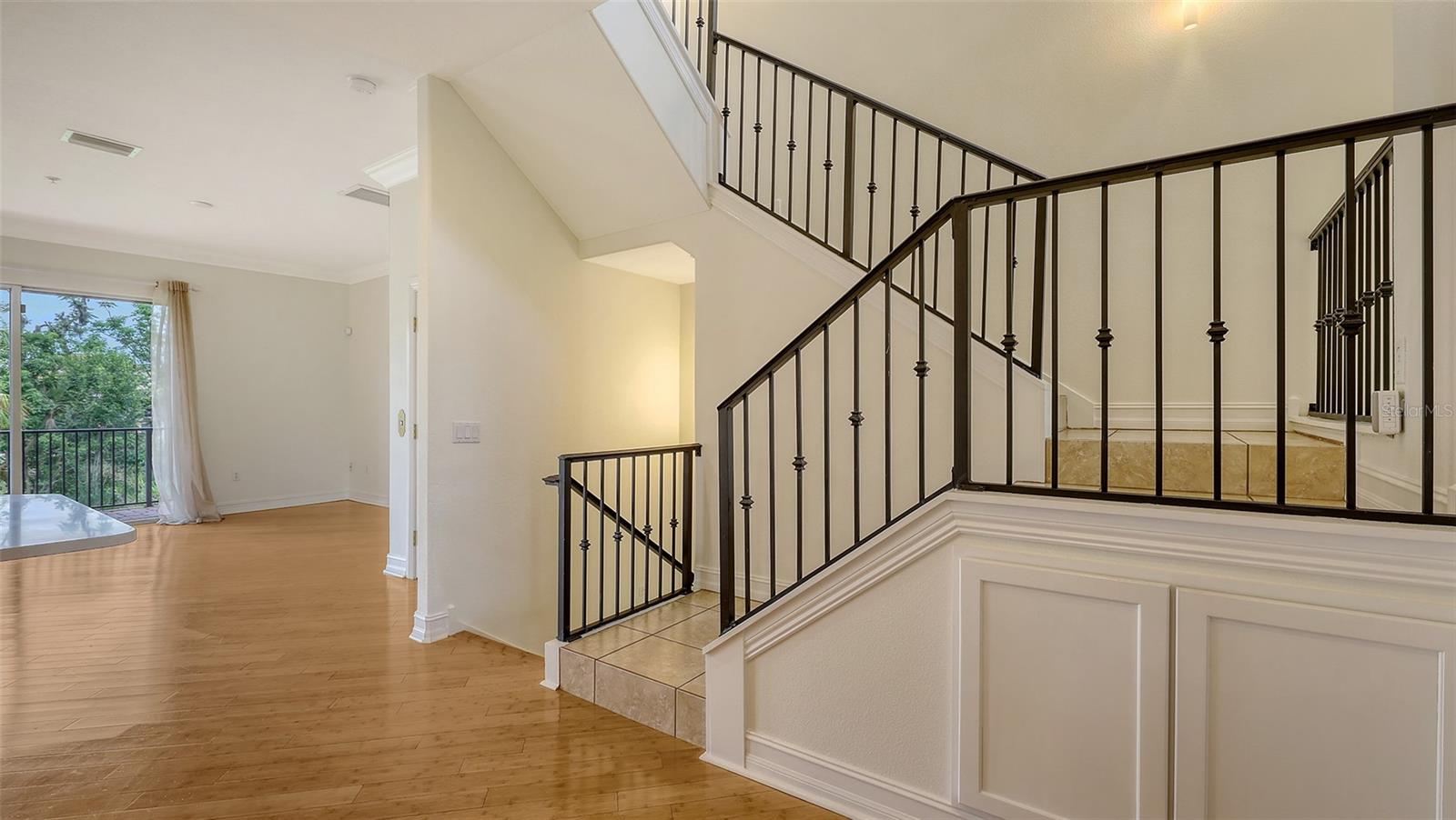 1512 3RD STREET CIR E