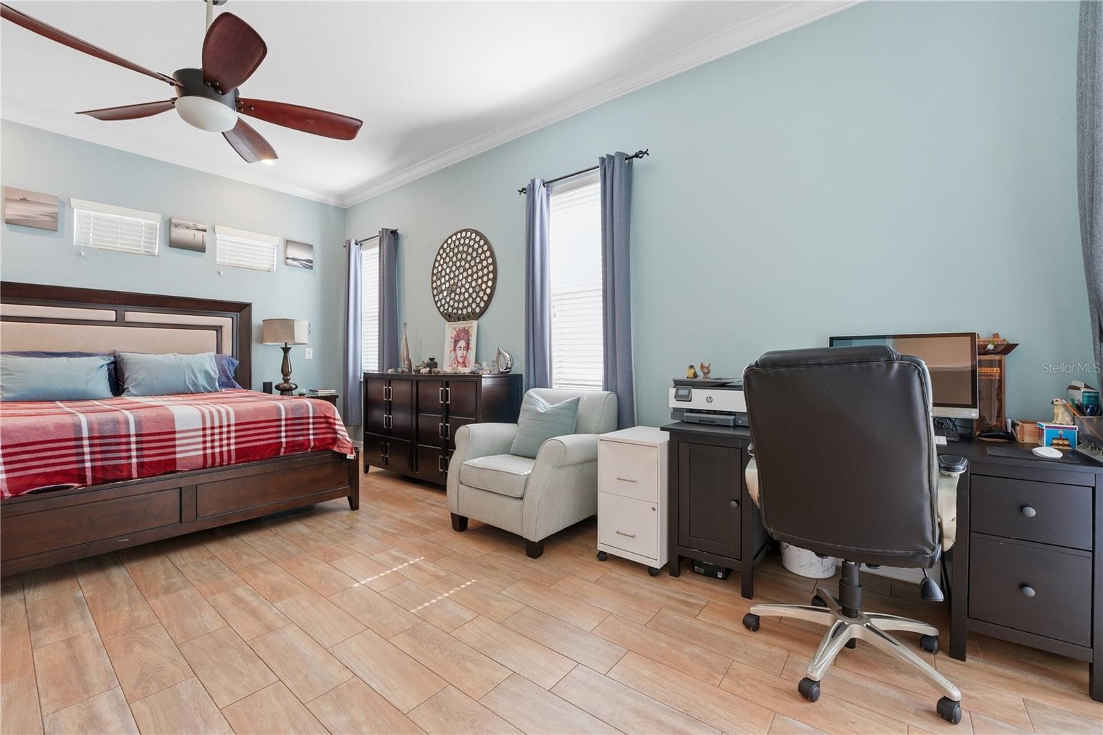 6619 35TH CT E