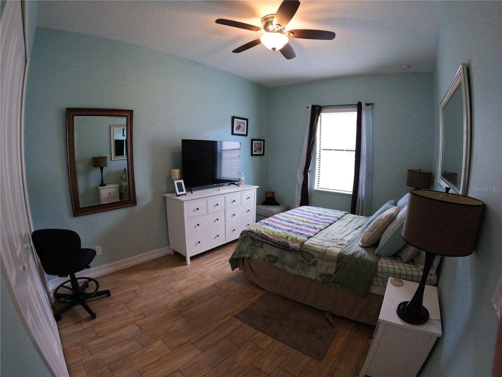 6619 35TH CT E