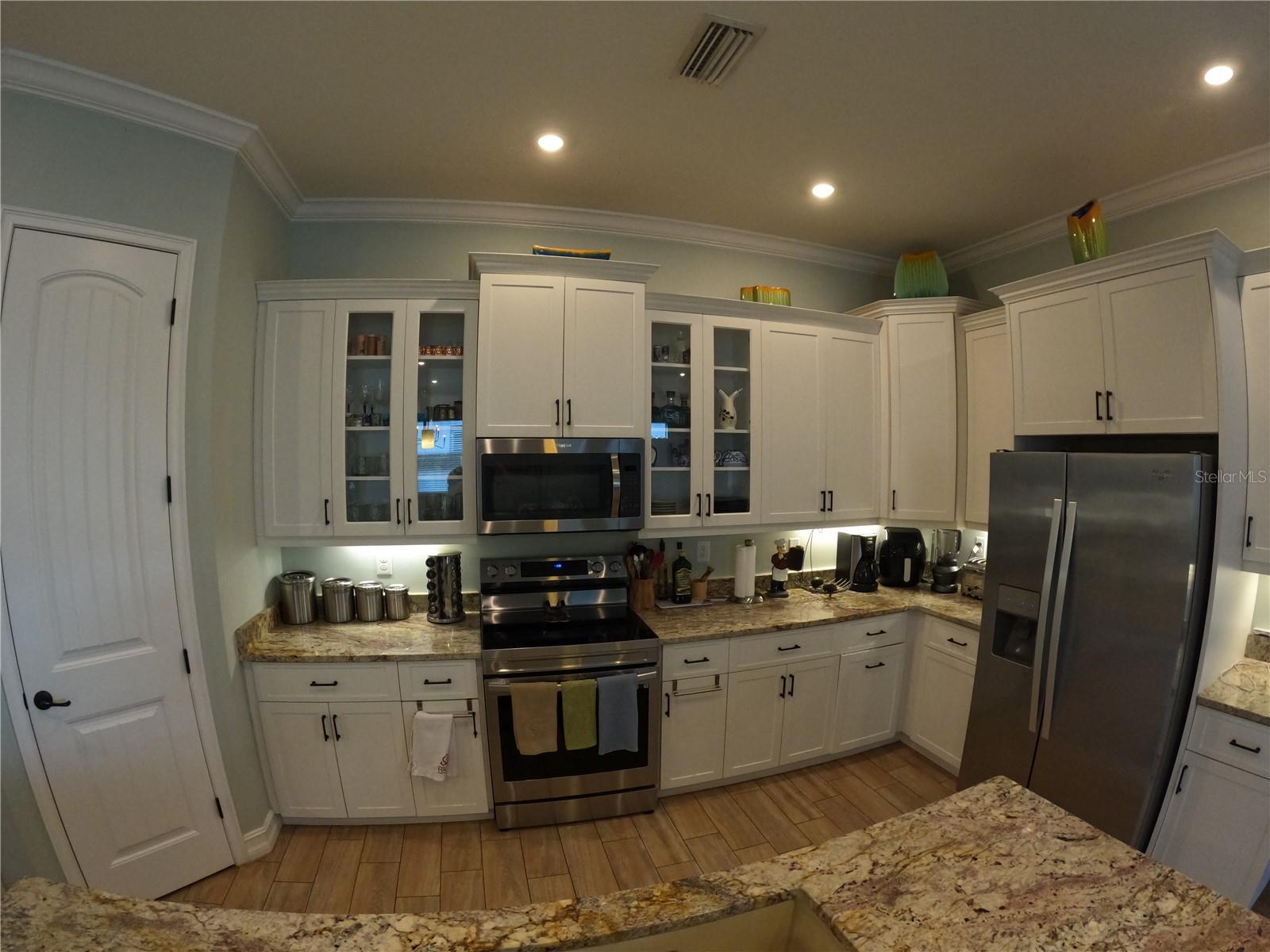 6619 35TH CT E