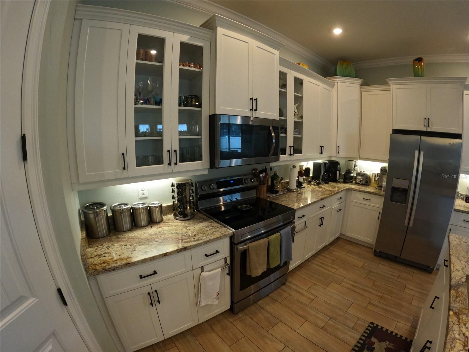 6619 35TH CT E