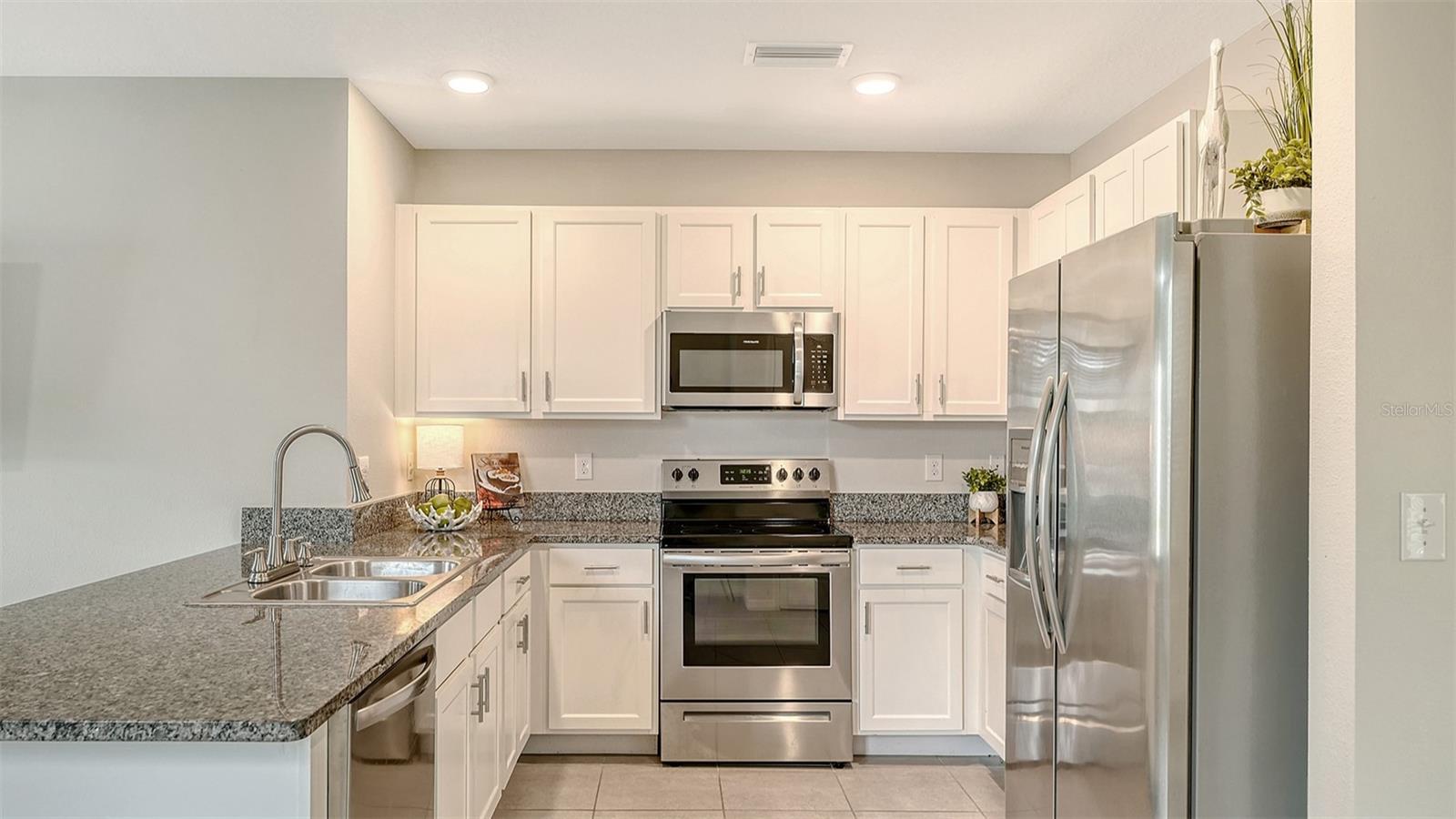 5905 SILVER SAGE WAY