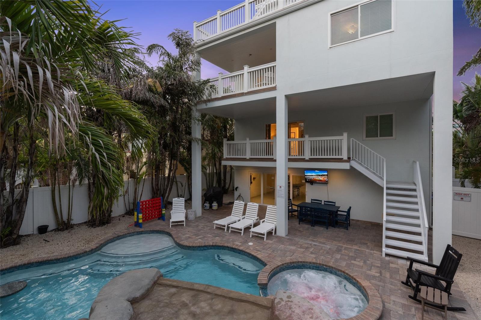 538 CANAL RD