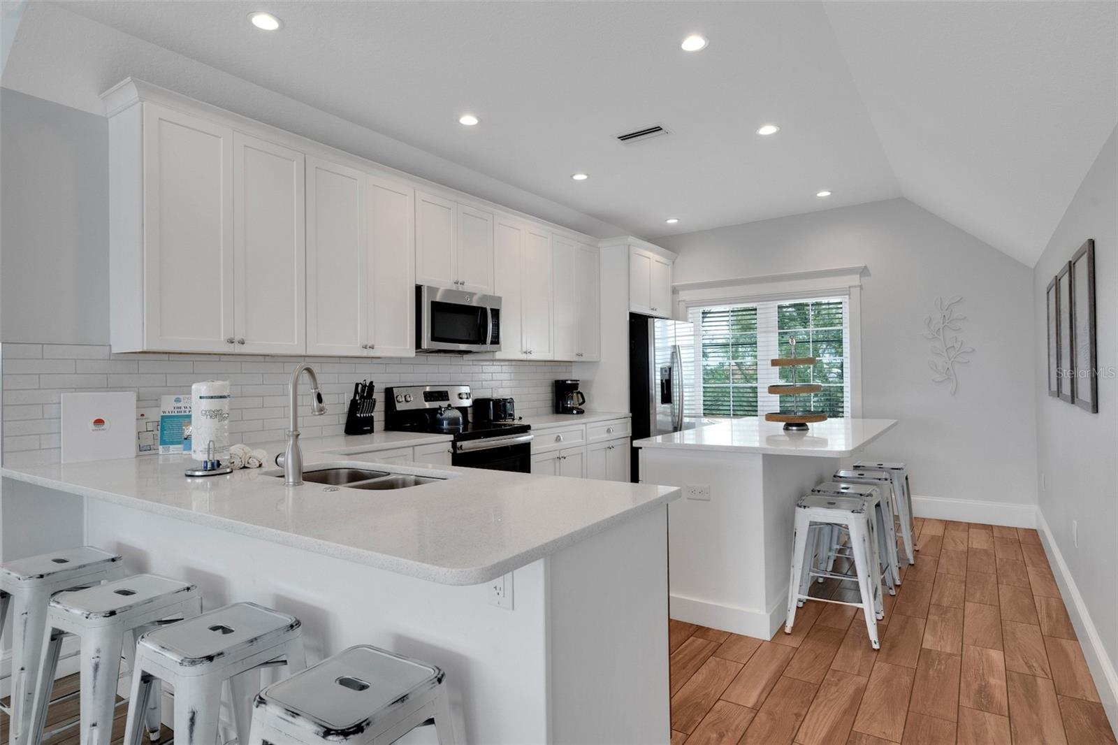 538 CANAL RD