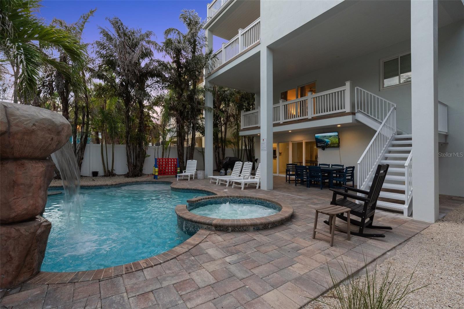 538 CANAL RD