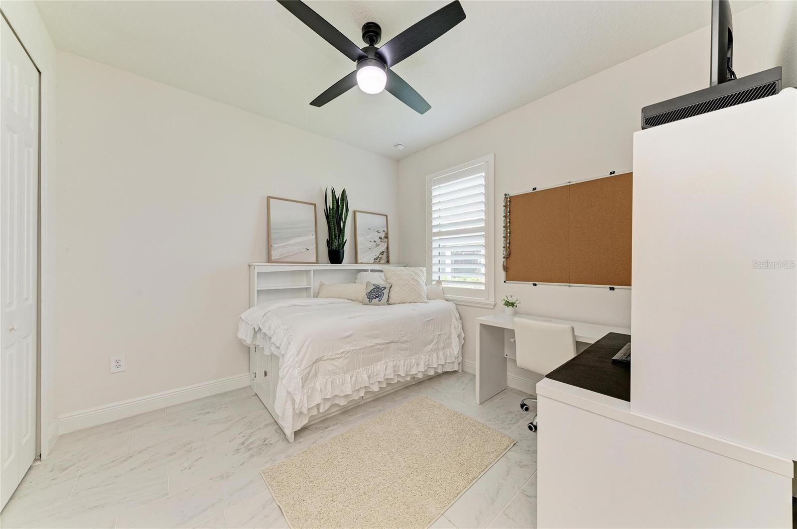 5428 TITLE ROW DR