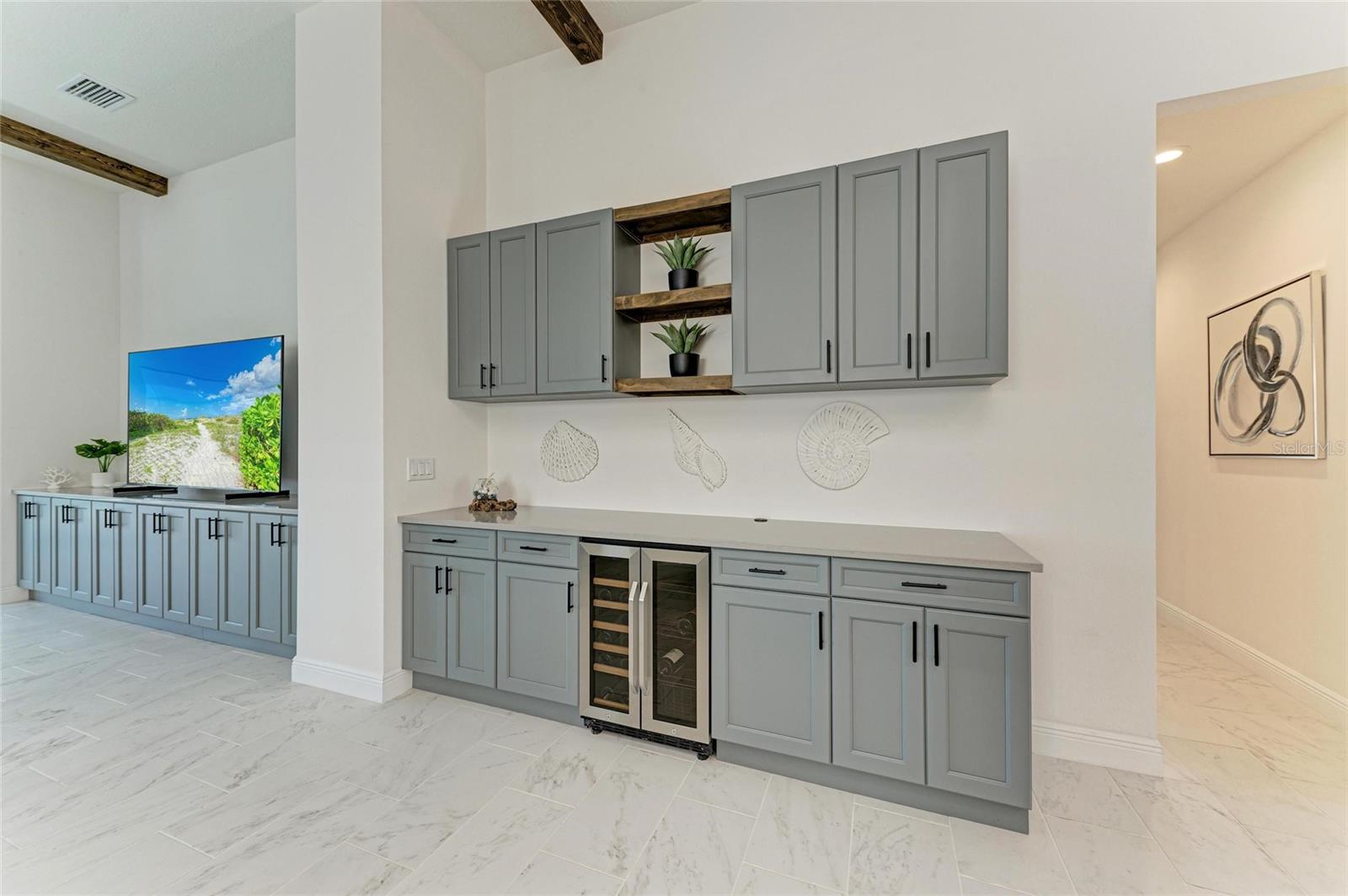 5428 TITLE ROW DR