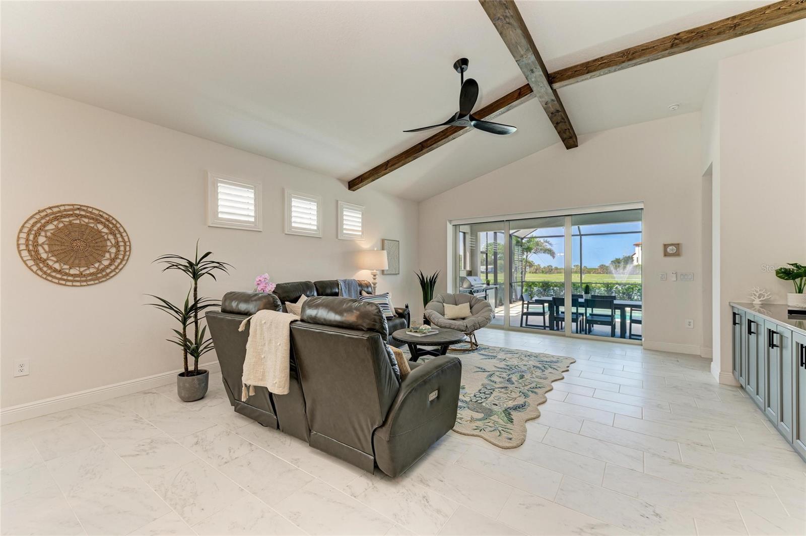5428 TITLE ROW DR