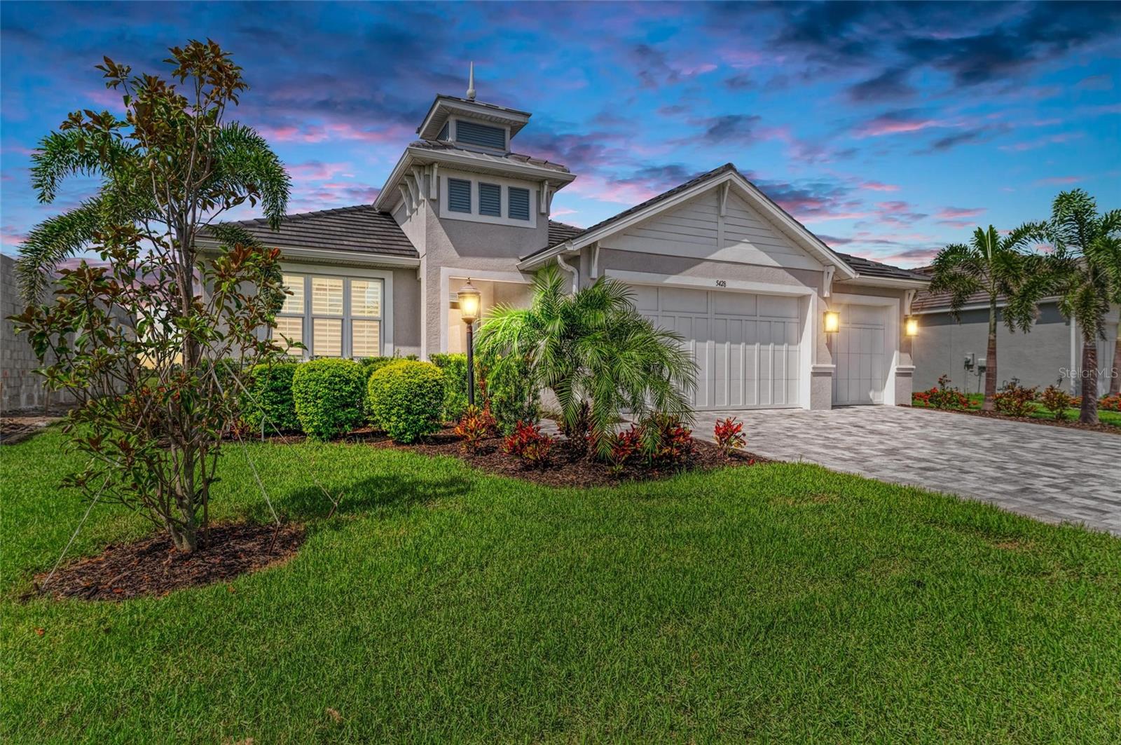 5428 TITLE ROW DR