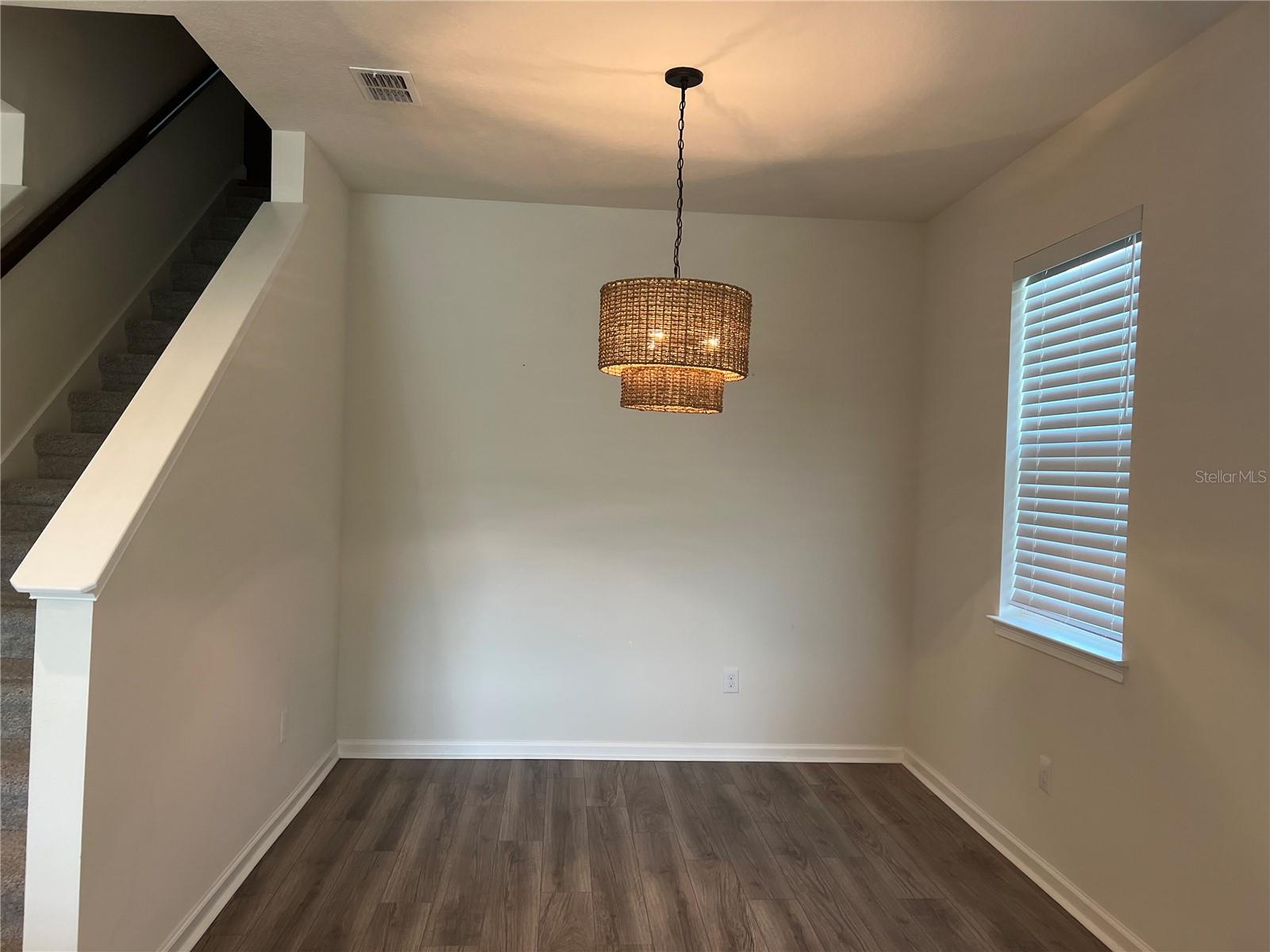 5531 PLEASANTVIEW CT