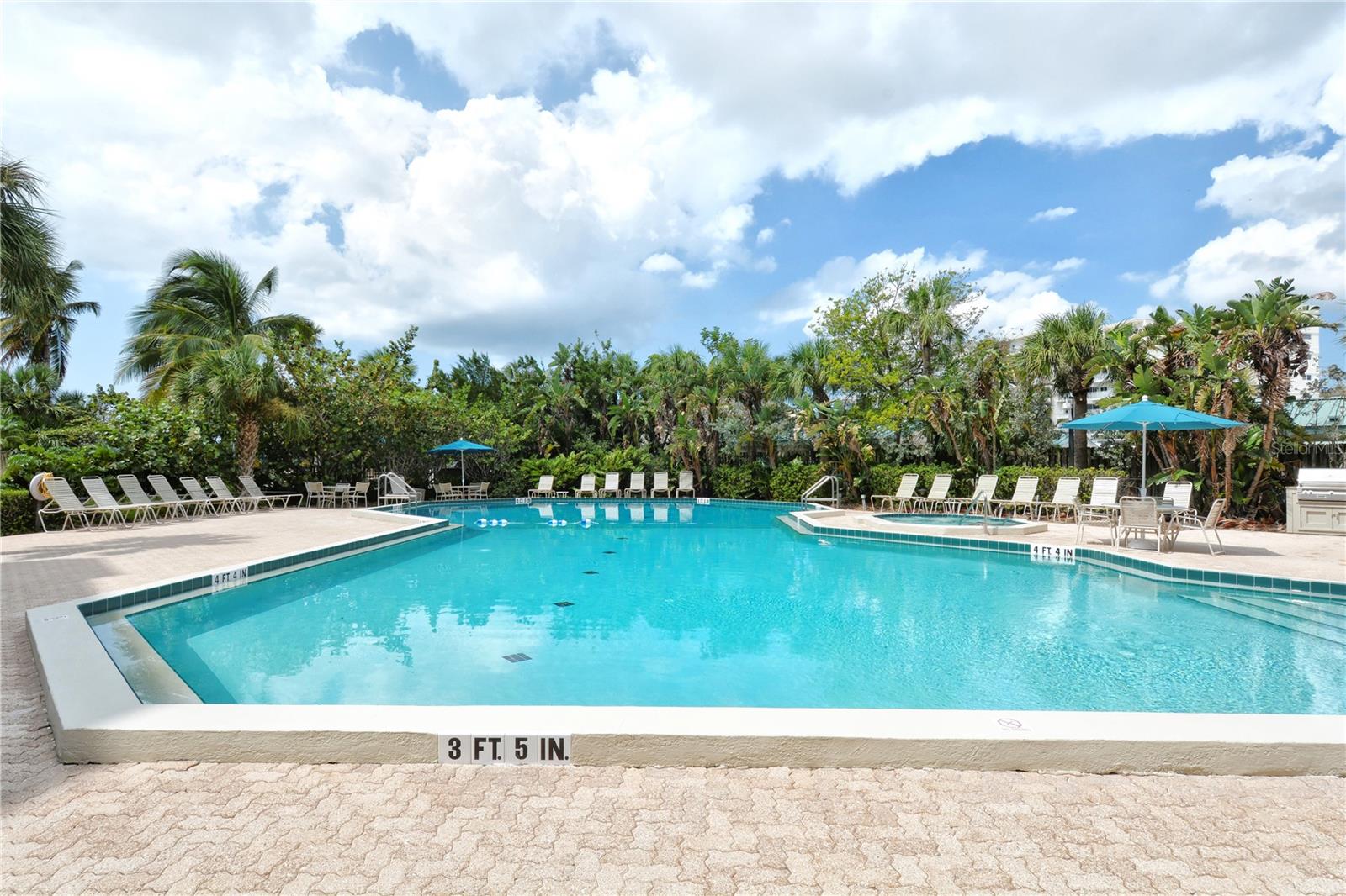 5880 MIDNIGHT PASS RD #403