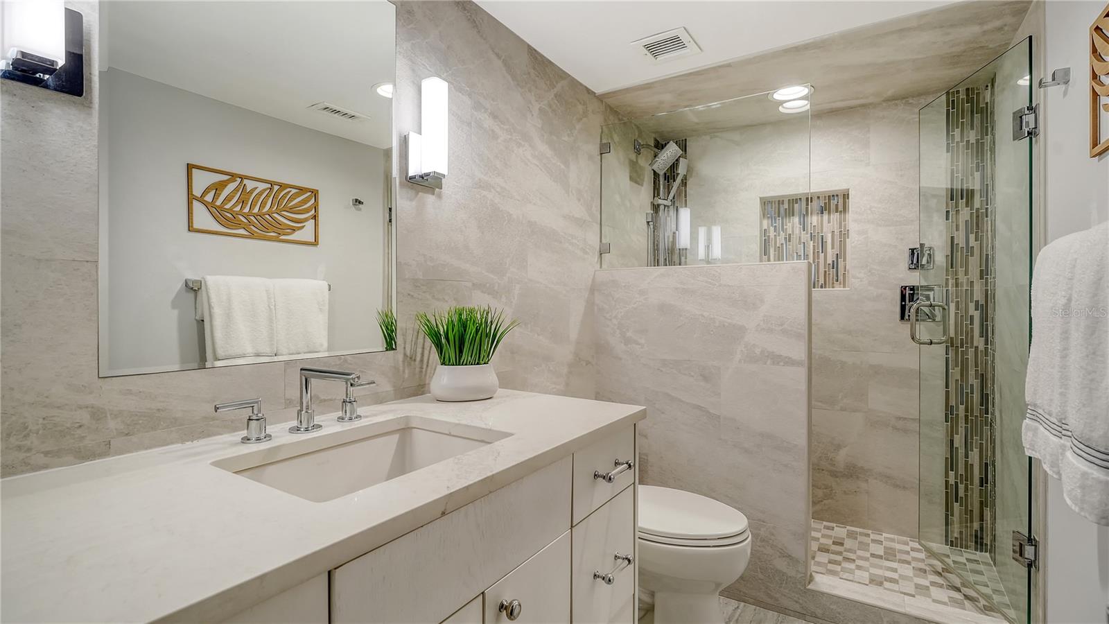 5880 MIDNIGHT PASS RD #403