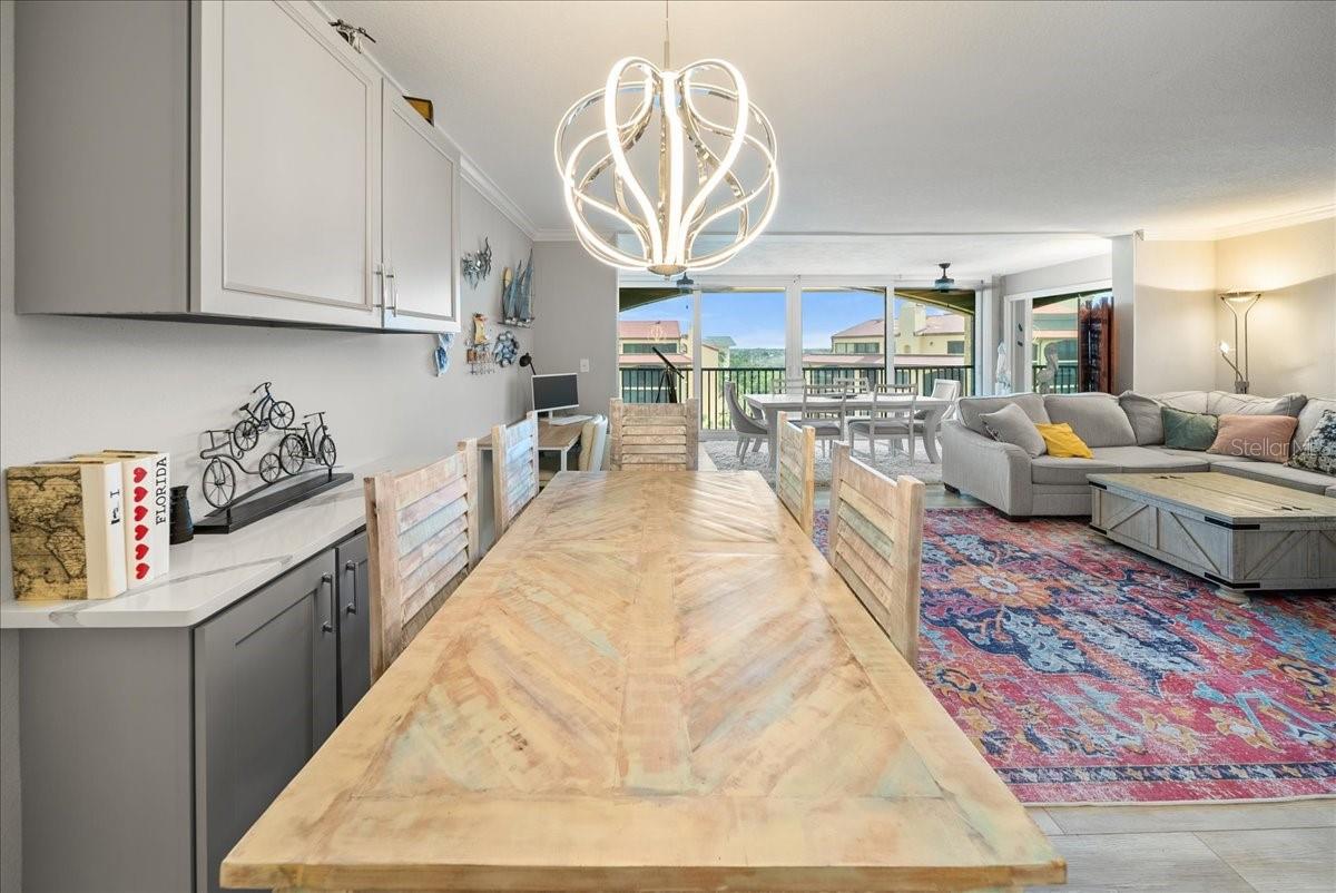 8750 MIDNIGHT PASS RD #501