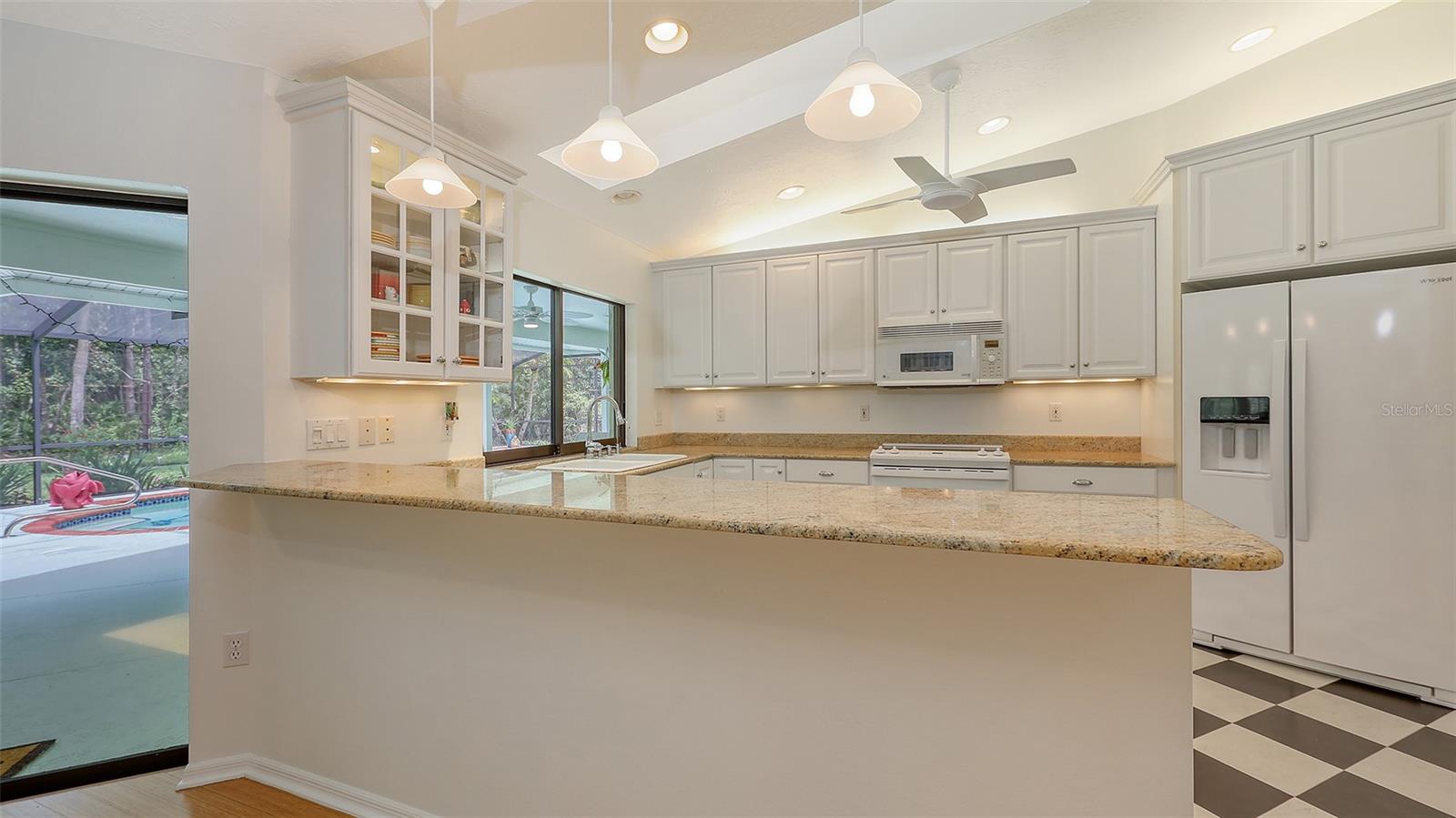 7604 WEEPING WILLOW CIR
