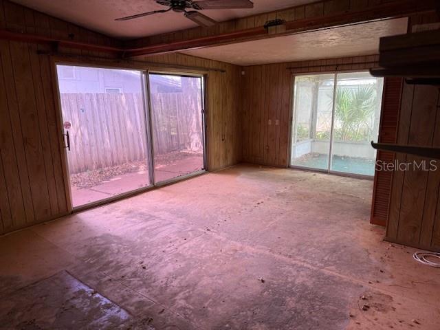 2451 LOMA LINDA ST