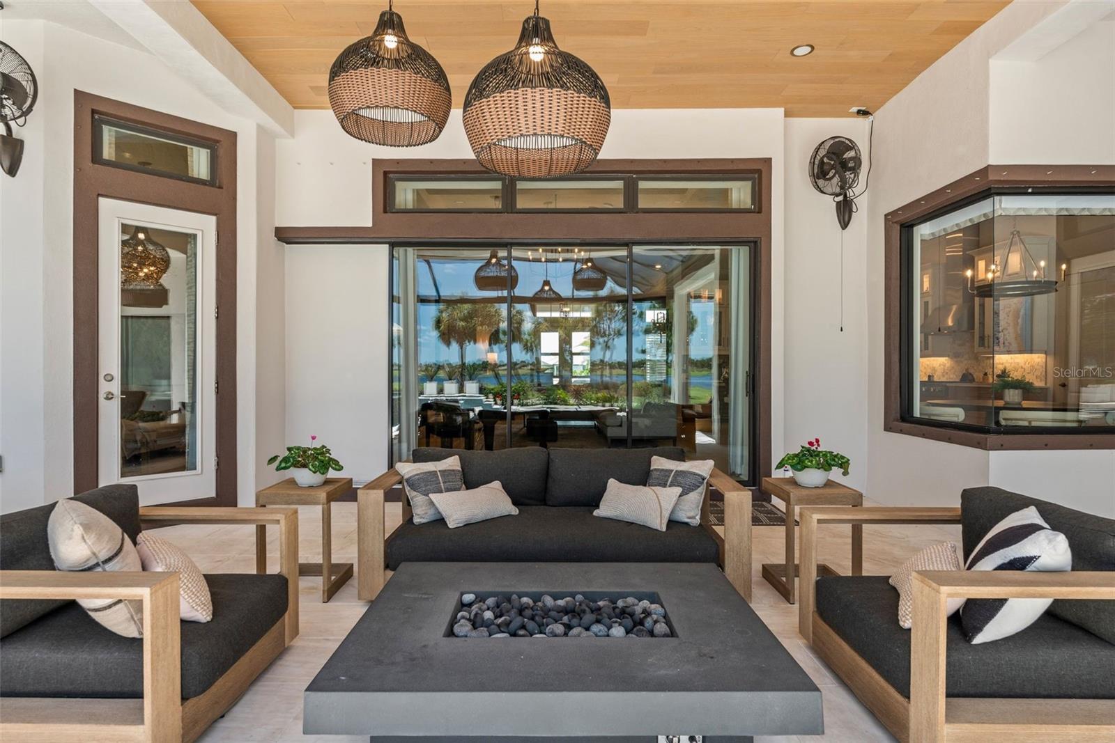 3936 SANTA CATERINA BLVD