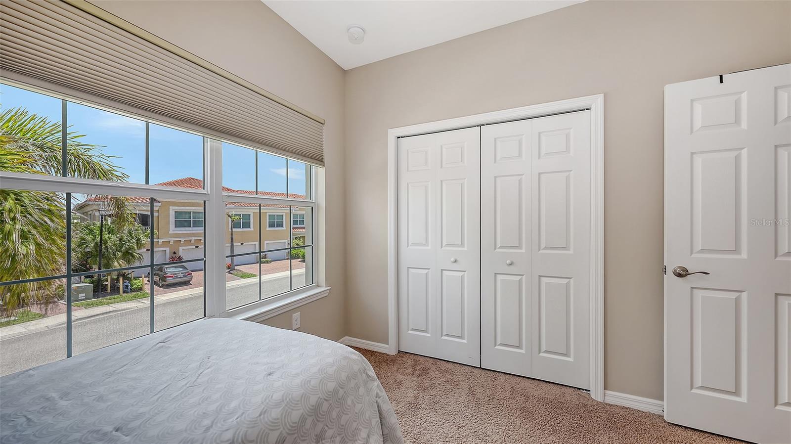 4267 EXPEDITION WAY