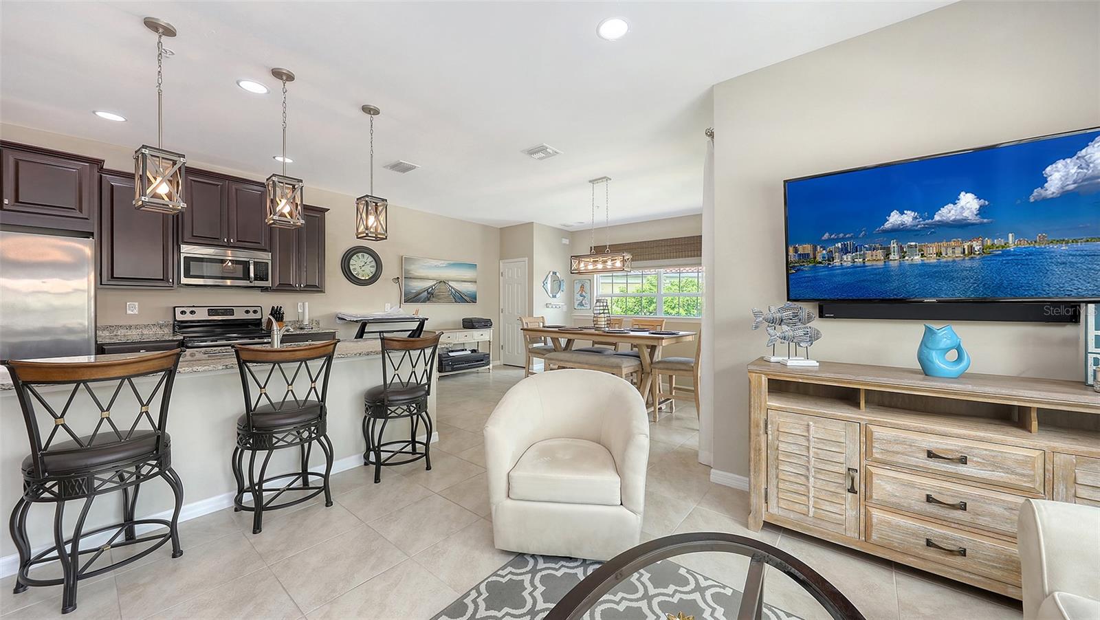4267 EXPEDITION WAY