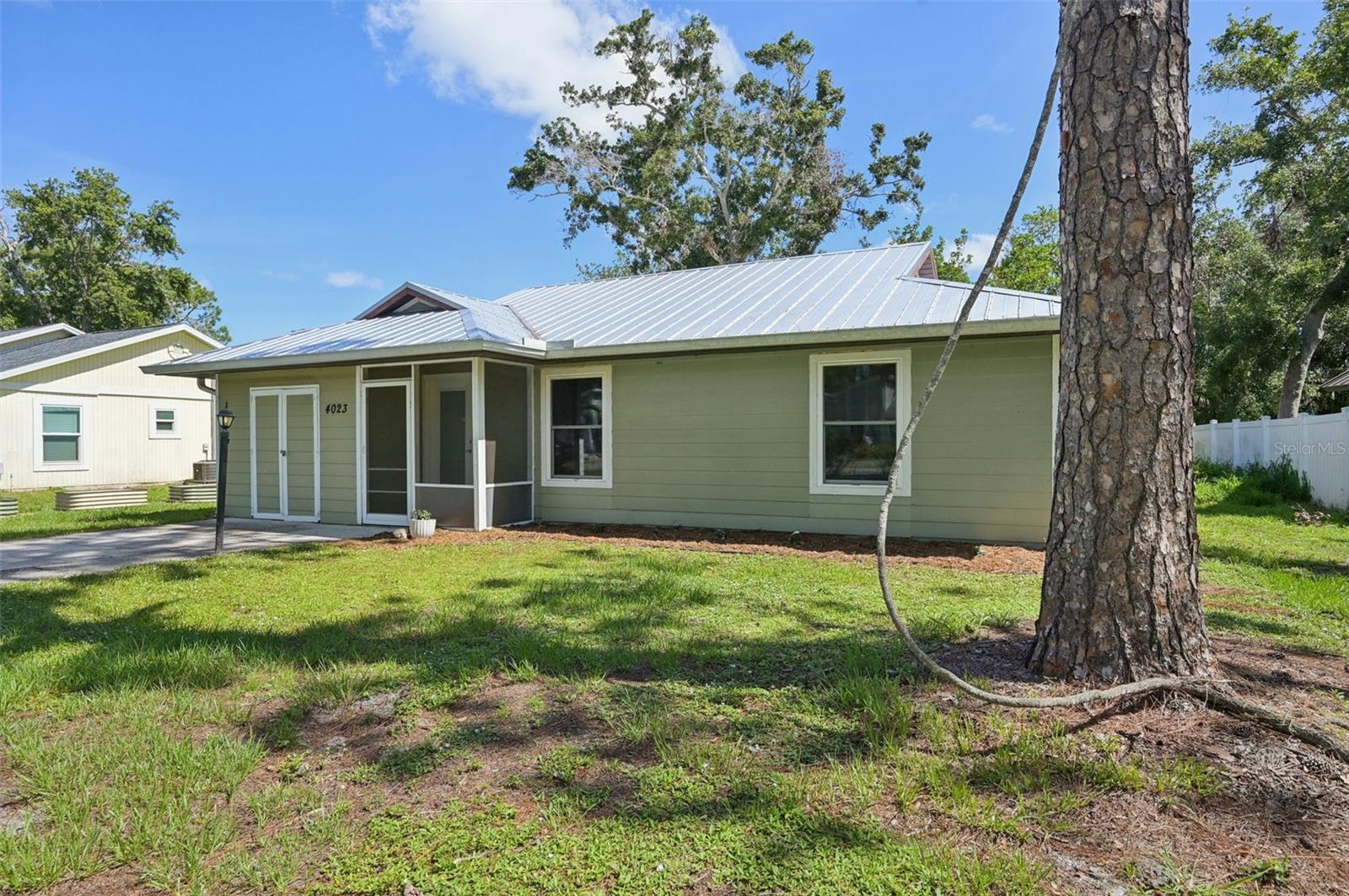 4023 HINA DR