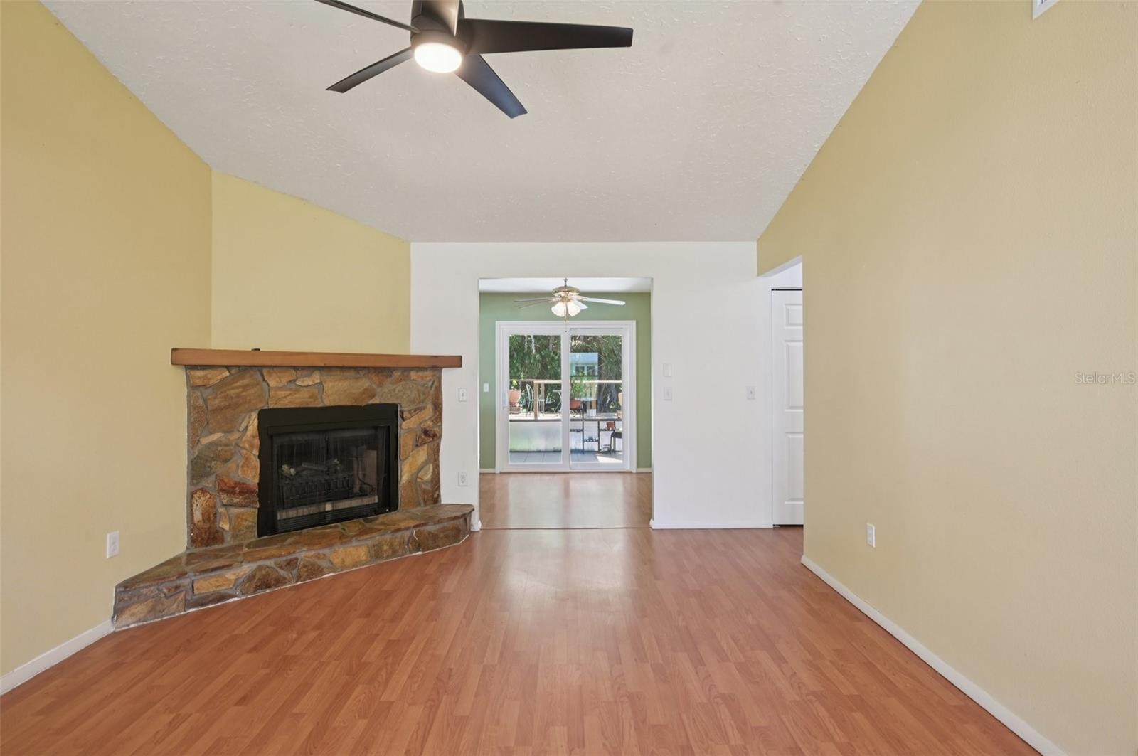 4023 HINA DR