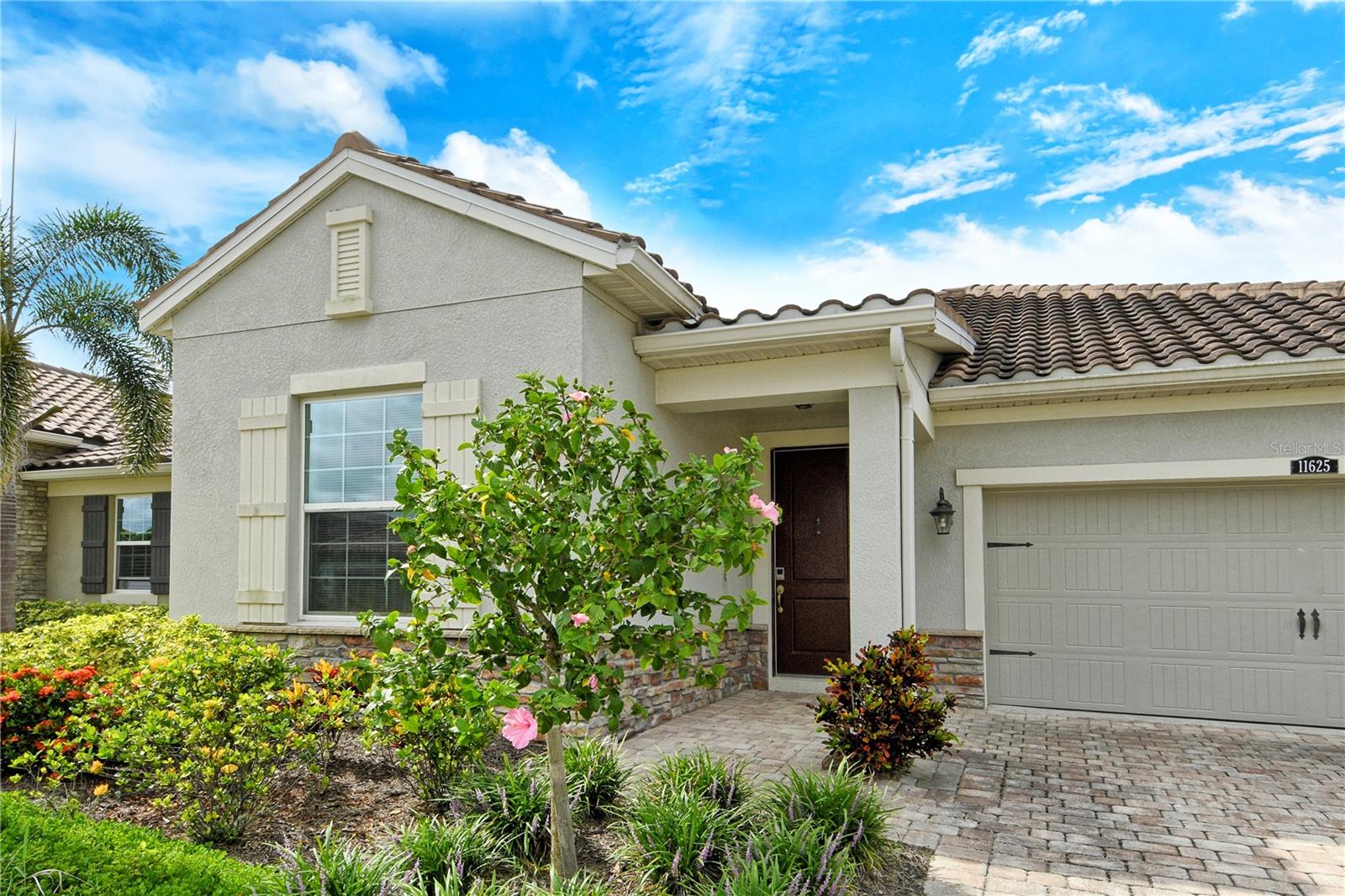 11625 RENAISSANCE BLVD