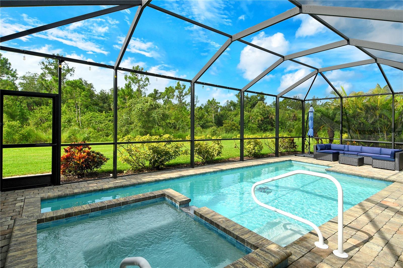 11625 RENAISSANCE BLVD