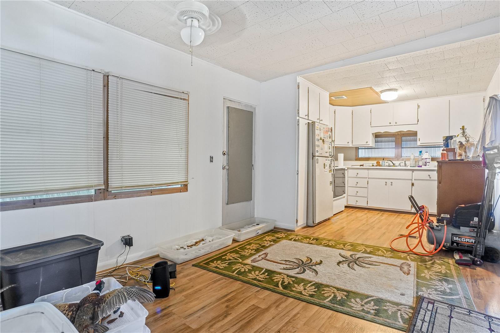 719 50TH AVENUE TER W