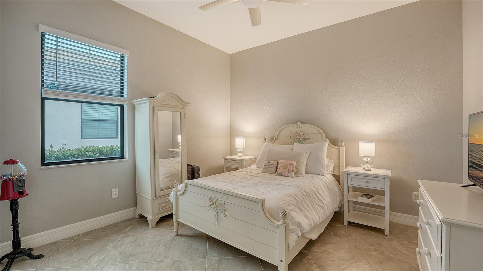 17604 HICKOK BELT LOOP