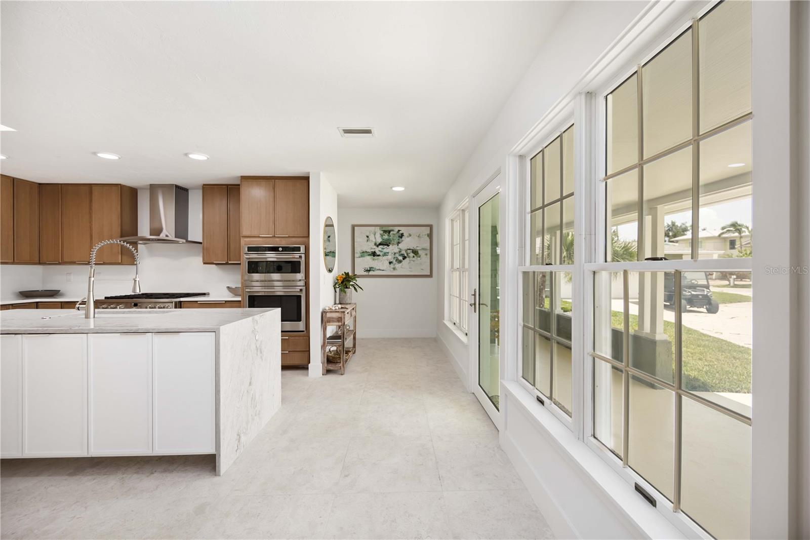 311 ISLAND CIR