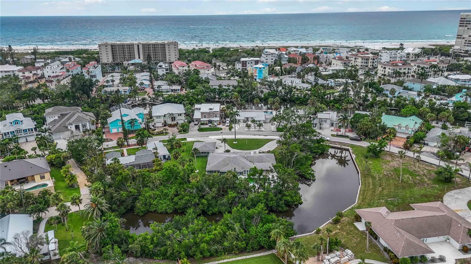 311 ISLAND CIR