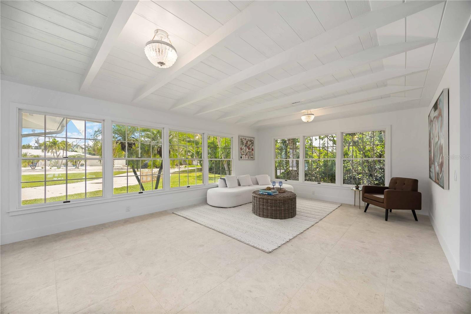 311 ISLAND CIR