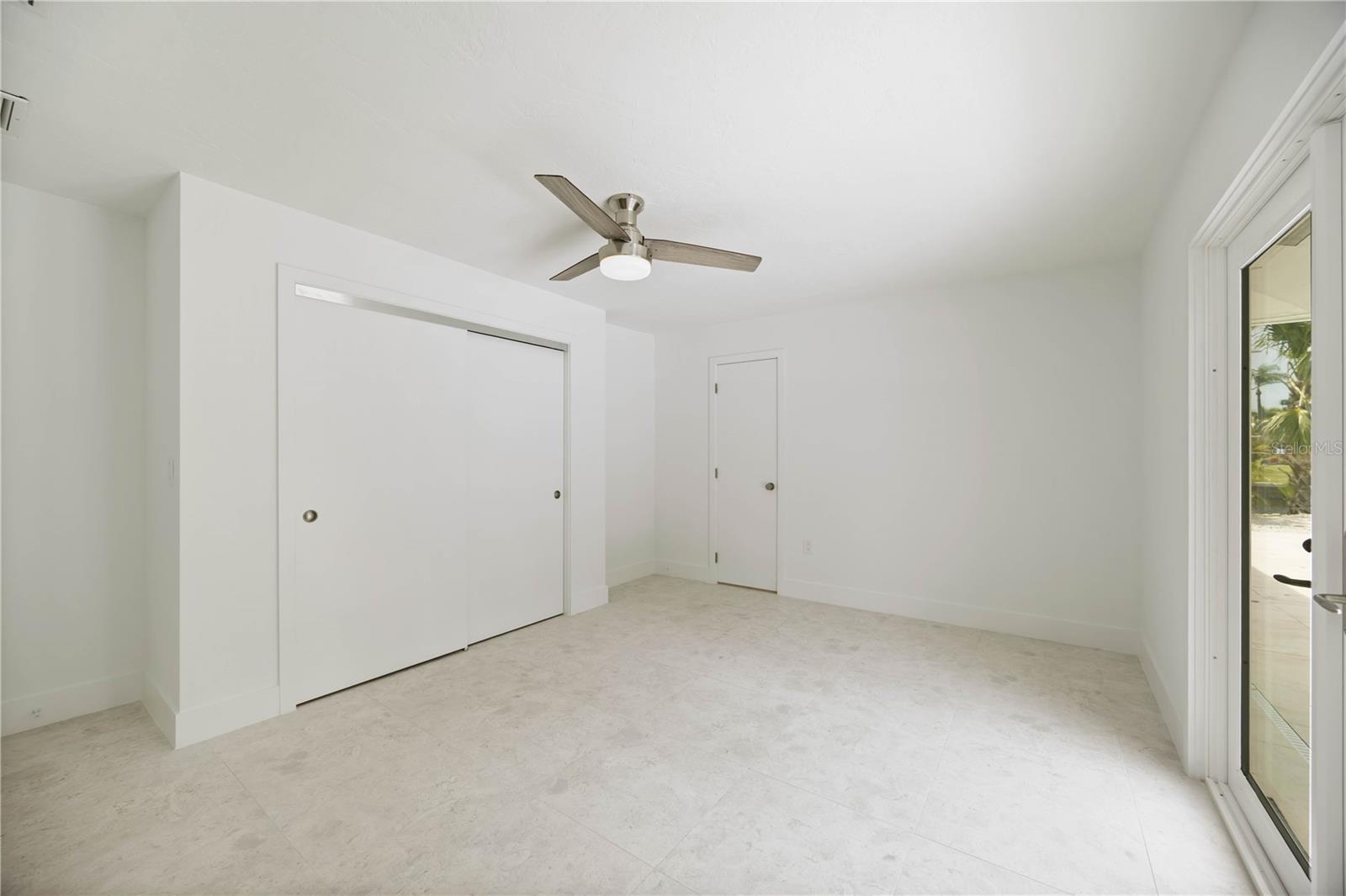 311 ISLAND CIR